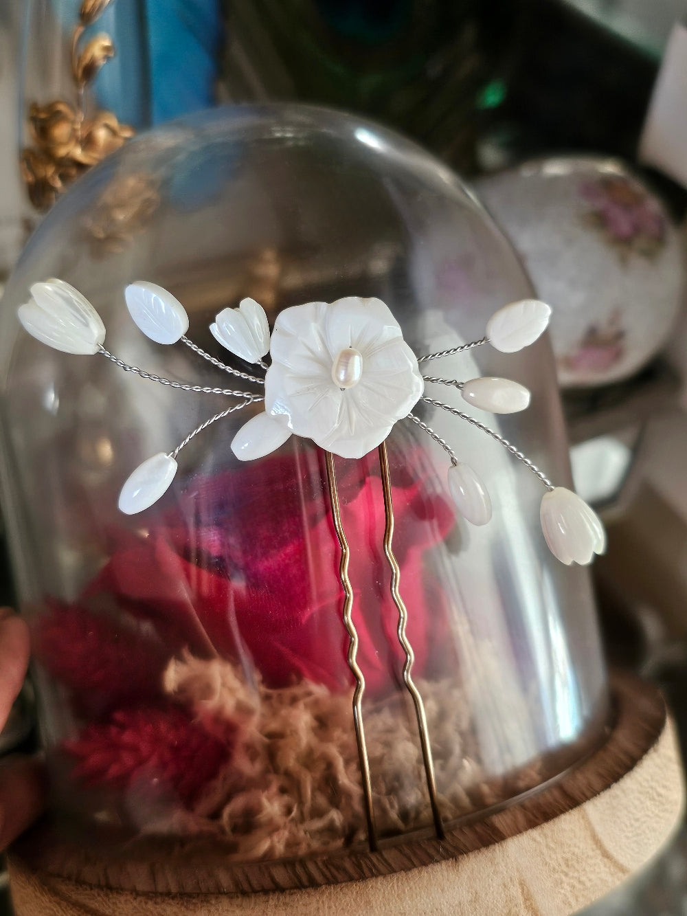 Commande personnalisée Saint-Valentin - Pic à chignon fleurs de nacre